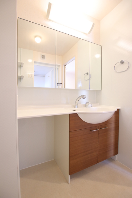 洗面設備　洗髪洗面化粧台