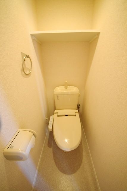 トイレ　★嬉しいシャワートイレです★