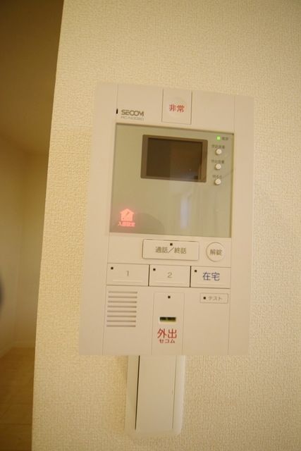 セキュリティ　★安心のモニタ付きインターホン完備★