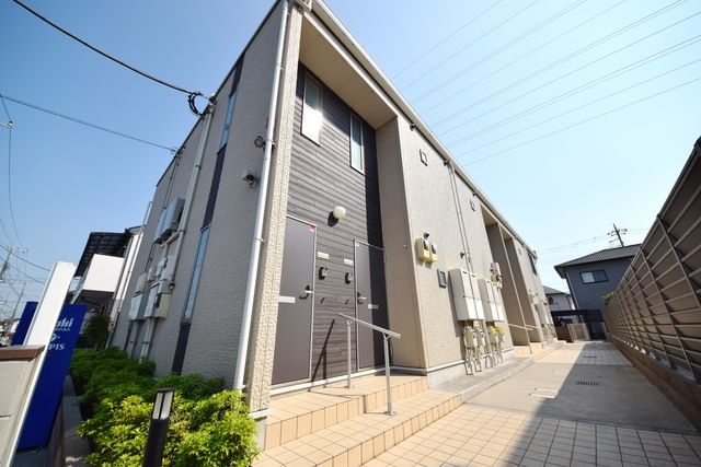 建物外観　★家具家電付きの築浅物件です★