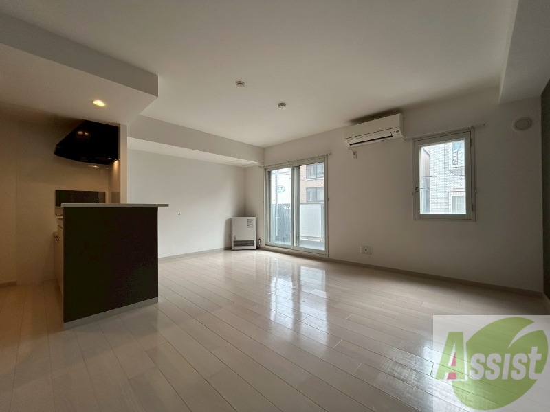 居室・リビング　広くてキレイなお部屋が広がっていて、充実した生活が送れそう。