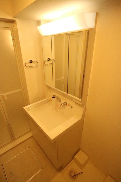 洗面設備　洗髪洗面化粧台