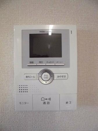 セキュリティ　モニタ付きドアホンで急な来客も安心です