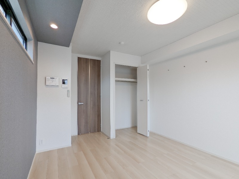 居室・リビング　図面と現状に相違がある場合には現状を優先