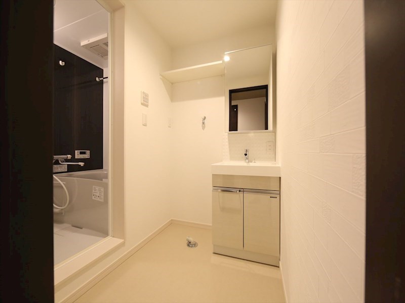 洗面設備　脱衣所　独立洗面台（シャンプードレッサー）