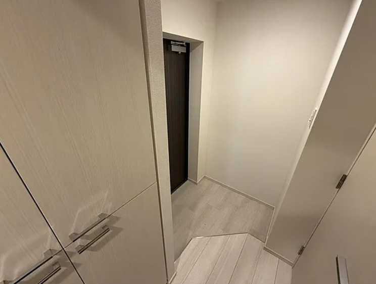 玄関　※別部屋写真参照