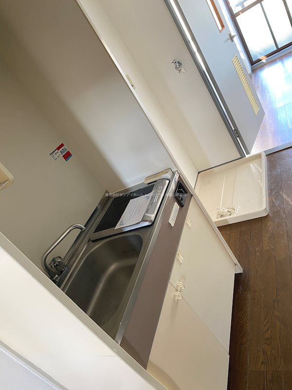 キッチン　※写真は別部屋となります。