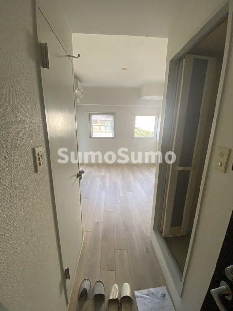 玄関　落ち着いた玄関です