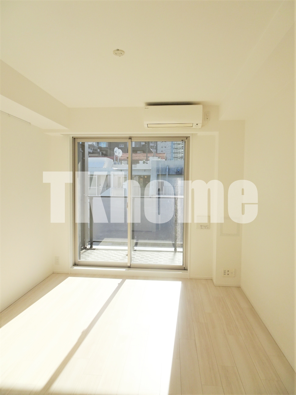 居室・リビング　フローリング7.９帖