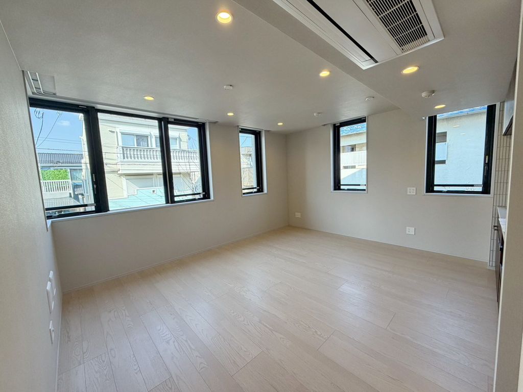 居室・リビング　★内装・設備★