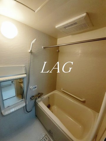 バス・シャワールーム　お風呂です。
