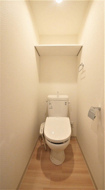 トイレ　有ったら嬉しいウォシュレット付き♪