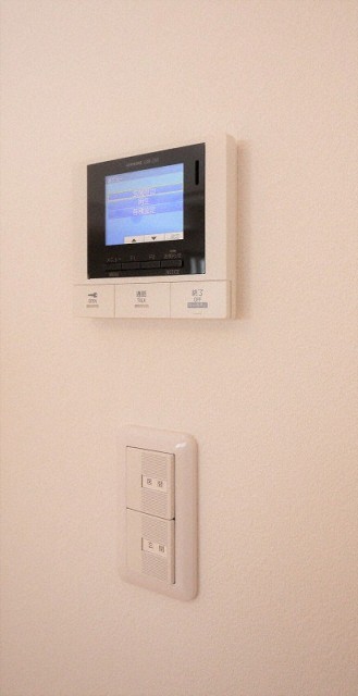 セキュリティ　モニター付きインターホンで防犯面も安心♪