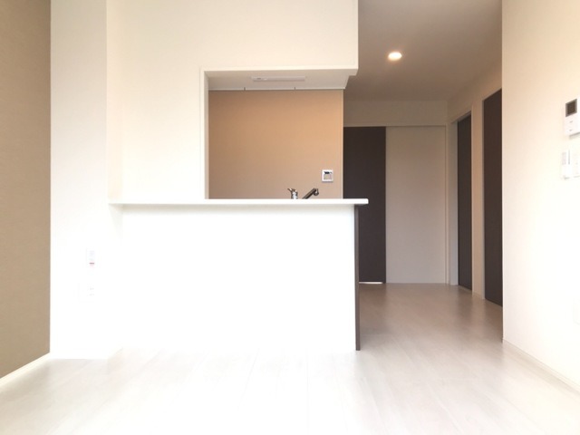 居室・リビング　図面と現状に相違がある場合には現状を優先