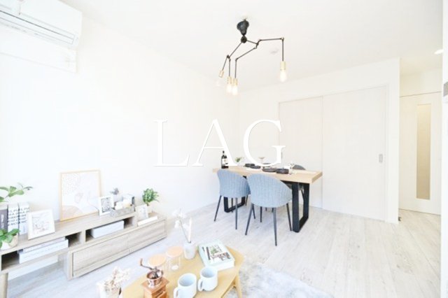 居室・リビング　洋室のお部屋です。