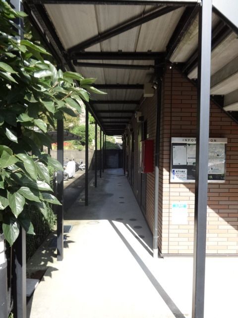 エントランス　★★静かな立地にあります★★
