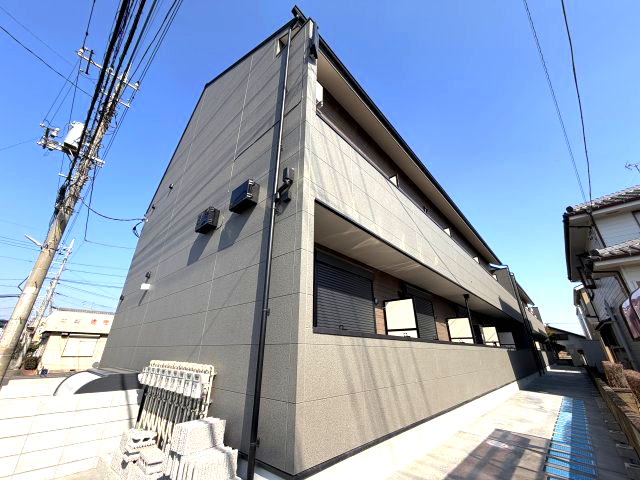 建物外観　★ペット相談（小型犬・猫1匹迄）★オートロック★宅配BOX★