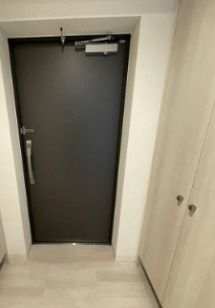 玄関　別タイプ部屋　参考写真です