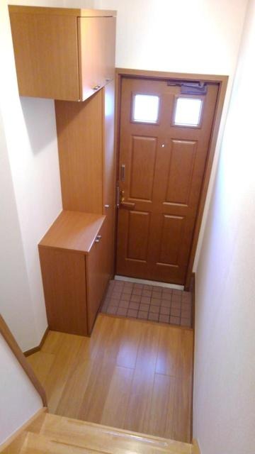 玄関　図面と現状に相違がある場合には現状を優先