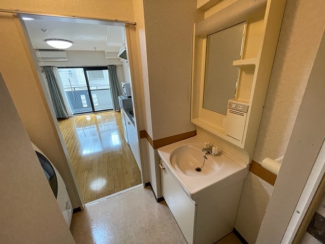 洗面設備　同タイプのお部屋のお写真になります。