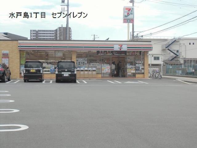 コンビニ　セブンイレブン（コンビニ）まで432m