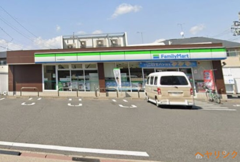コンビニ　ファミリーマート守山城南町店（コンビニ）まで555m
