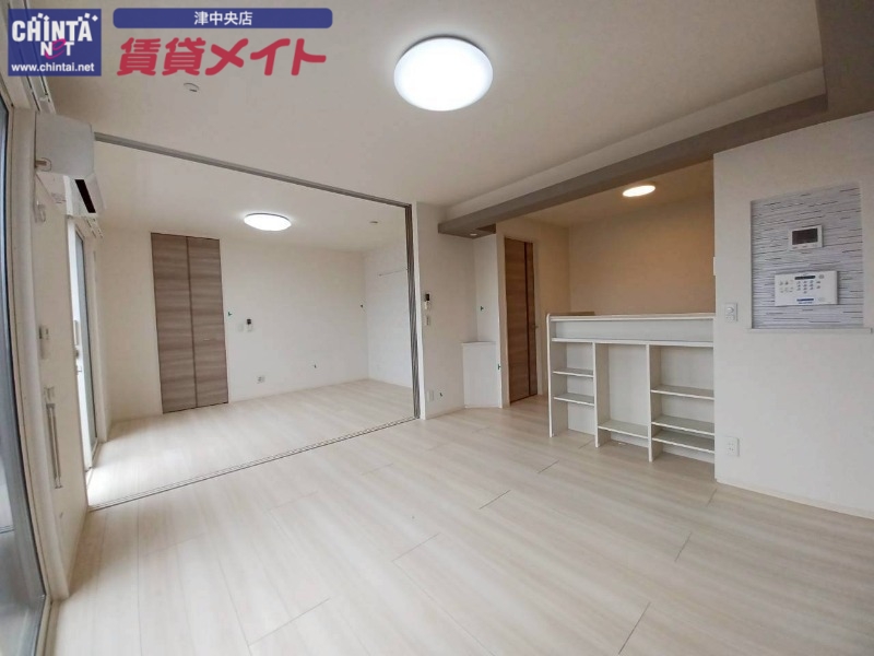 居室・リビング　別部屋参考写真