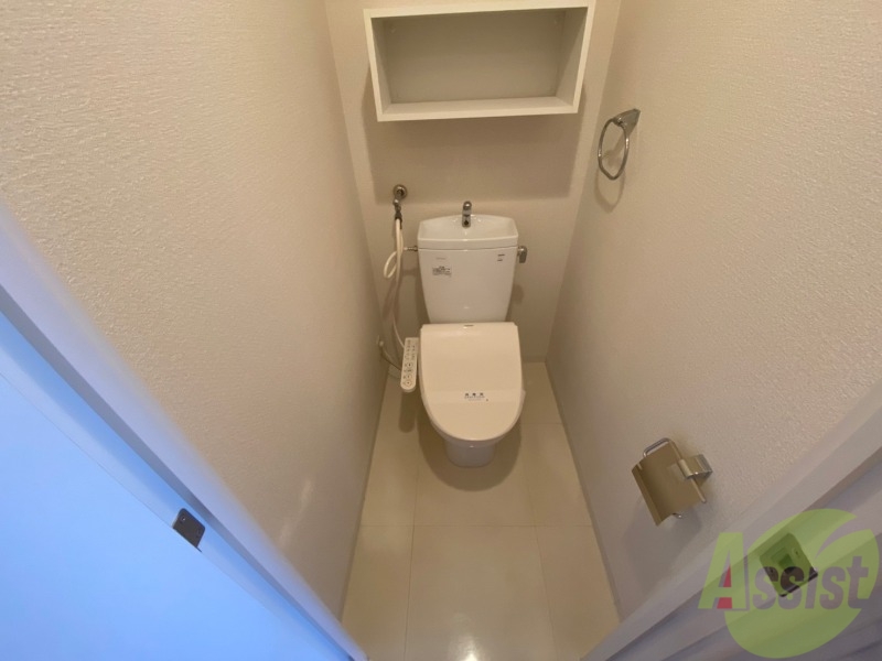 トイレ　こちらはトイレです。清潔感があり、安心して使用できます。