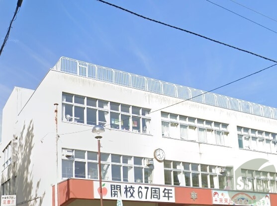 小学校　札幌市立美園小学校（小学校）まで258m