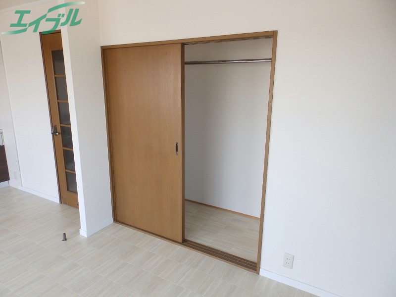 収納　別部屋参考写真です