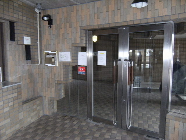エントランス　エントランス内　オートロック