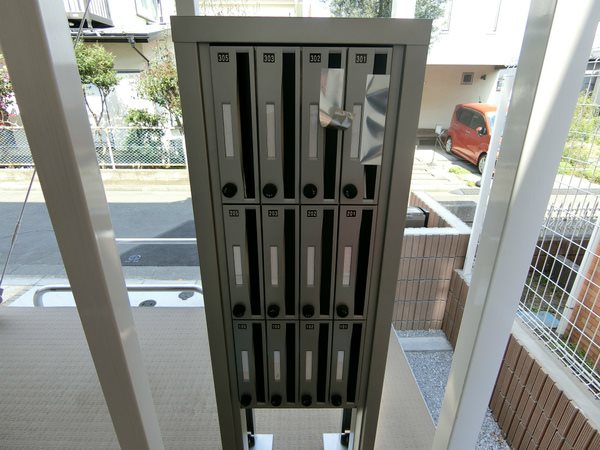 その他共有部分　メールBOXございます。