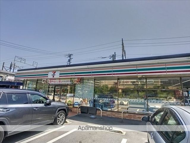 コンビニ　セブン－イレブン名古屋南大高駅前店（コンビニ）まで1421m