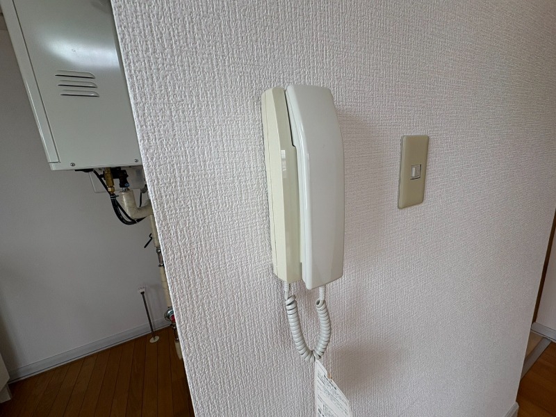 セキュリティ　インターホンは通話ができるので急な訪問があっても安心です。