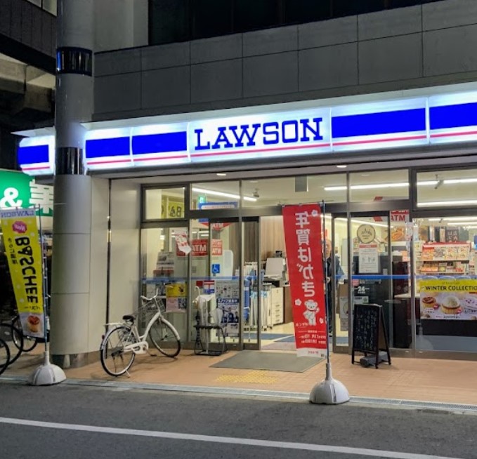 コンビニ　ローソン 出来島駅前店（コンビニ）まで438m