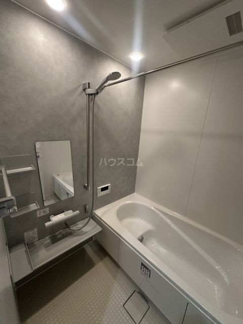 D-avance今本町Bの風呂写真