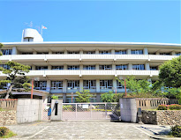高校・高専　大阪府立春日丘高等学校（高校・高専）まで560m
