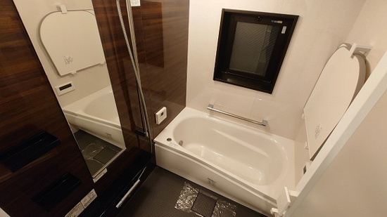 バス・シャワールーム　バス