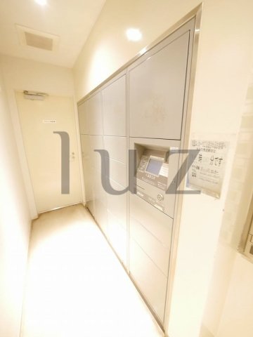 その他共有部分　あると便利な宅配ボックス完備です！