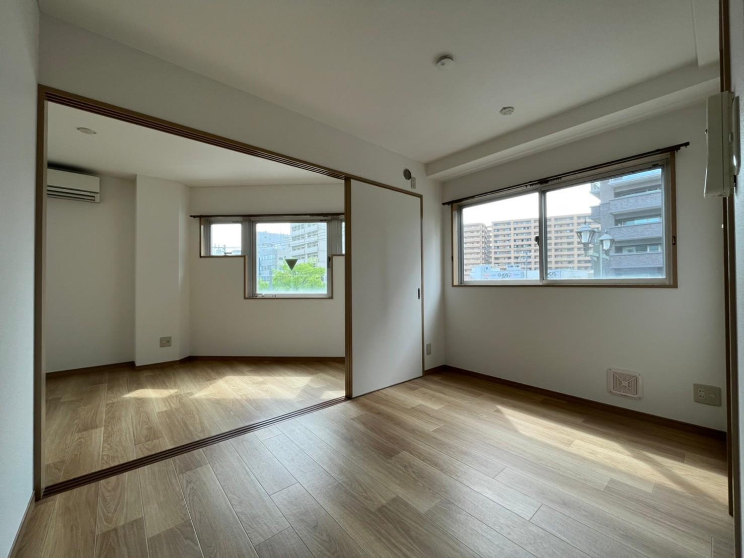 その他部屋・スペース　扉を開けて広々とお部屋で過ごせます♪