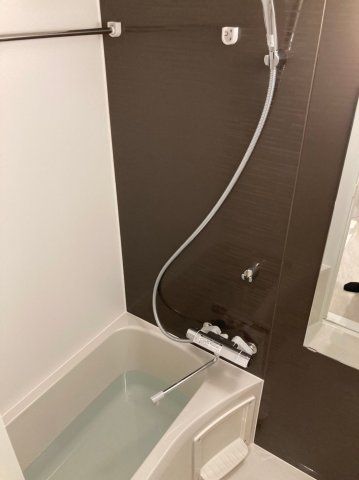 バス・シャワールーム　※同タイプ参考写真