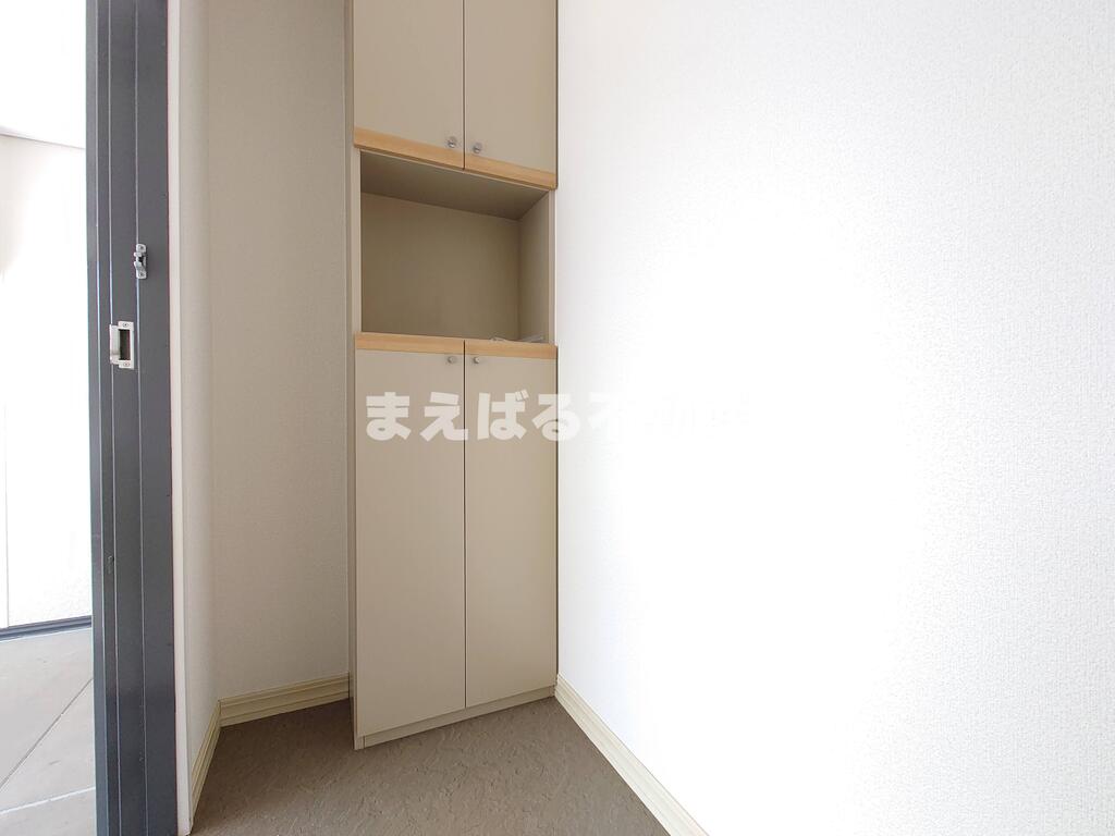 玄関　※写真別部屋