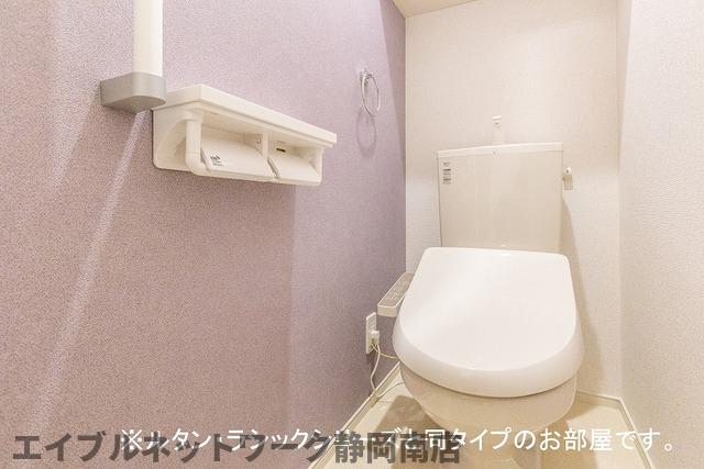 トイレ　イメージ