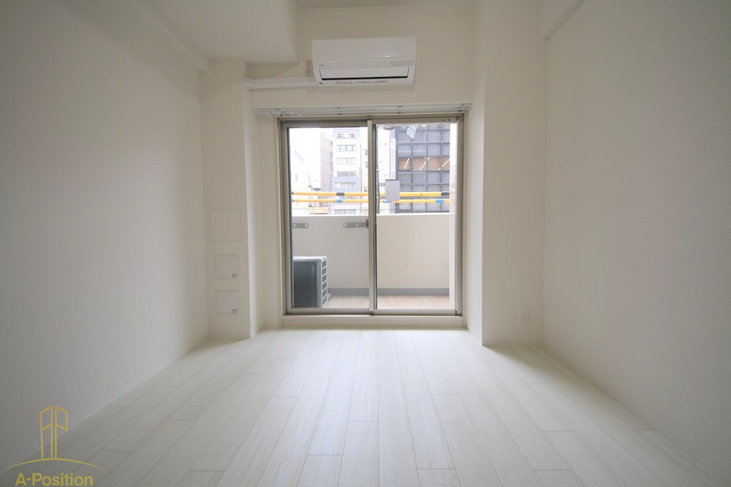 エスリードレジデンス大阪本町の居間写真