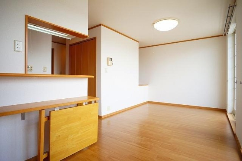 居室・リビング　図面と現状に相違がある場合には現状を優先