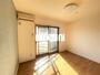 居室・リビング　明るいお部屋です