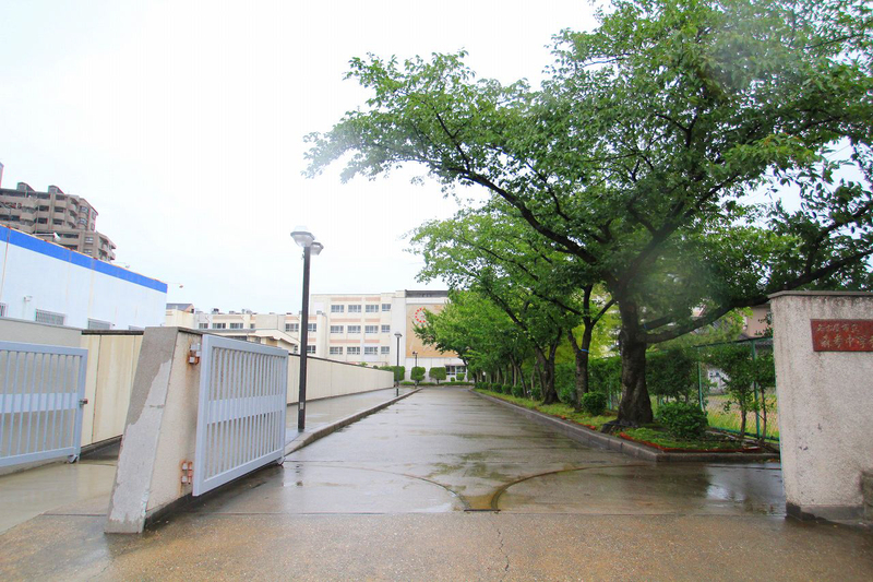 中学校　森孝中学校（中学校）まで1095m