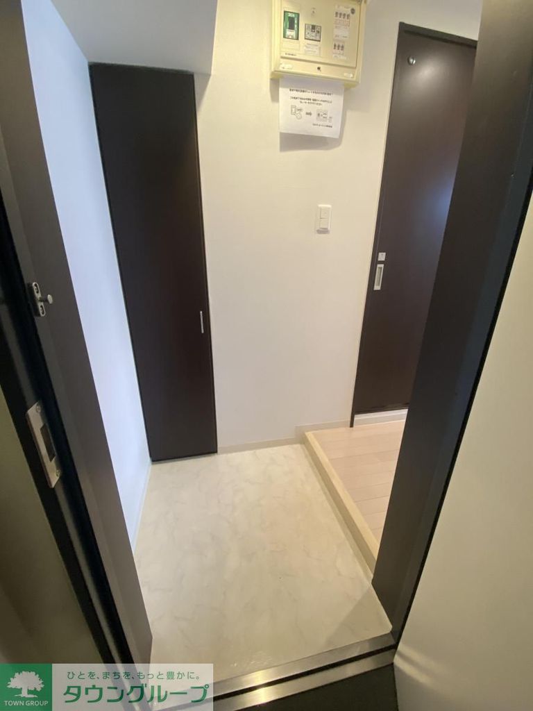 ライオンズ千代田岩本町ミレスーKDAの玄関写真