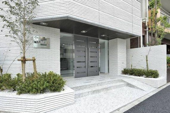 エントランス　☆綺麗なエントランス☆