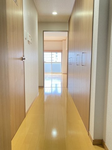 地下鉄空港線 中洲川端駅 徒歩6分 14階建 築13年の玄関写真